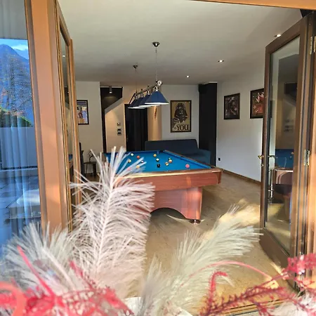 Con Biliardo Privato Patio E Parcheggio *