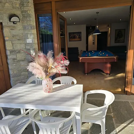 Con Biliardo Privato Patio E Parcheggio 아파트 *